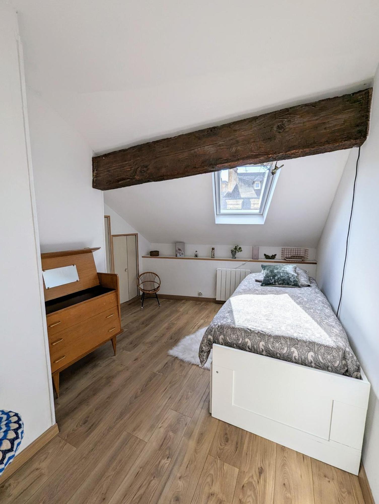 Lumineux Appartement Sous Les Toits A Pey Berland 보르도 외부 사진